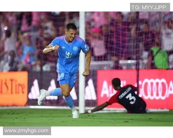 足球明星多语言能力揭秘他们如何在全球舞台上沟通与交流